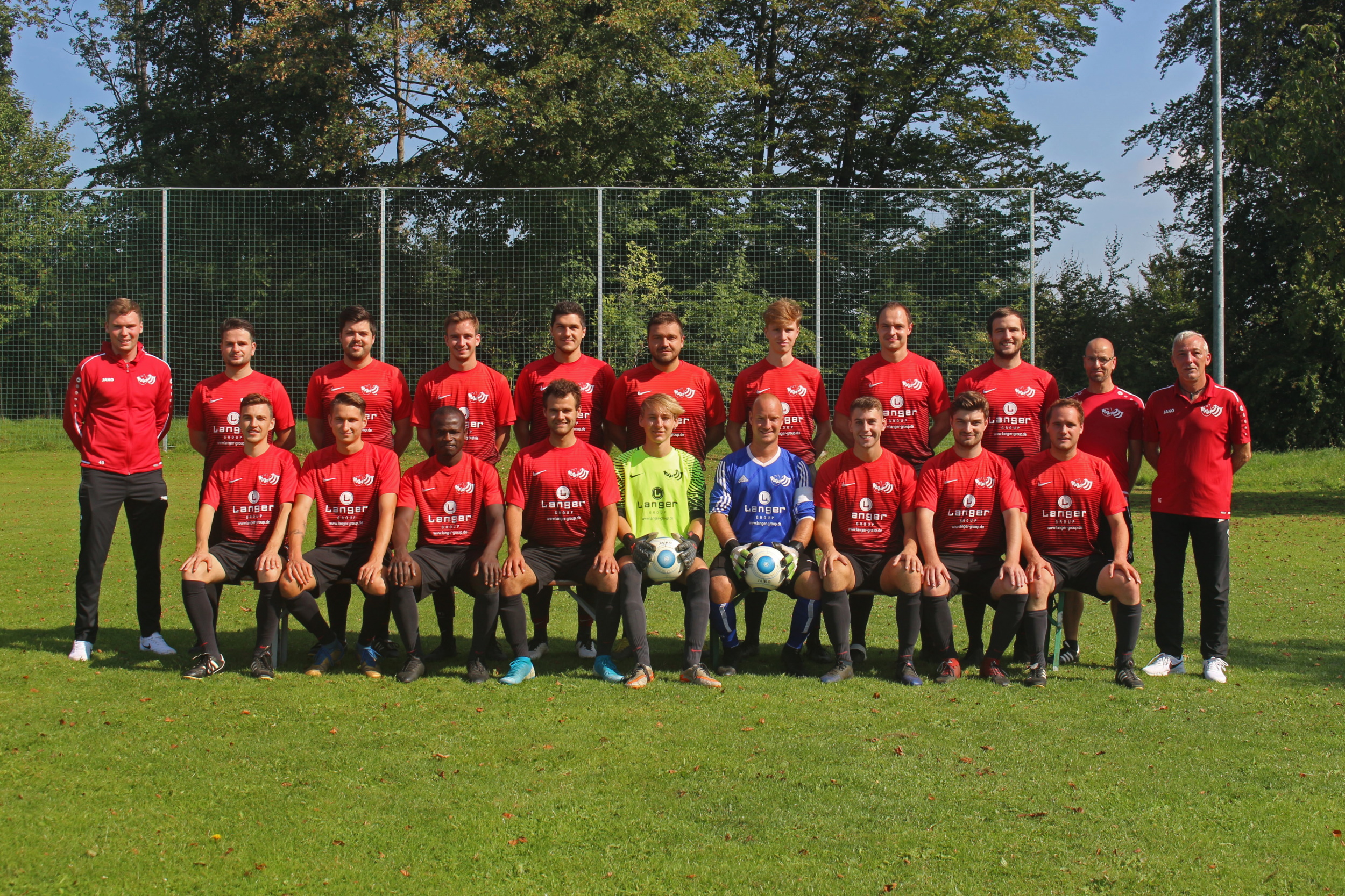 Herren1-2020-2021web.jpg